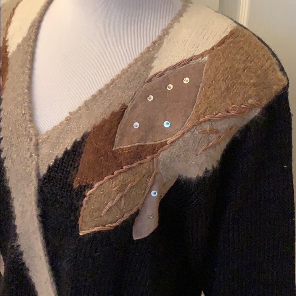 Vtg GINENNE Knit Sweater With patches GORGEOUS - Picture 9 of 12
